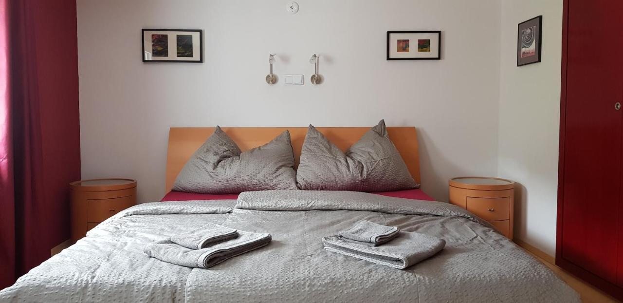 Casa Cuschina - Mit Sauna In Der Schoenen Surselva Dardin Extérieur photo